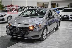 نيسان فيرسا